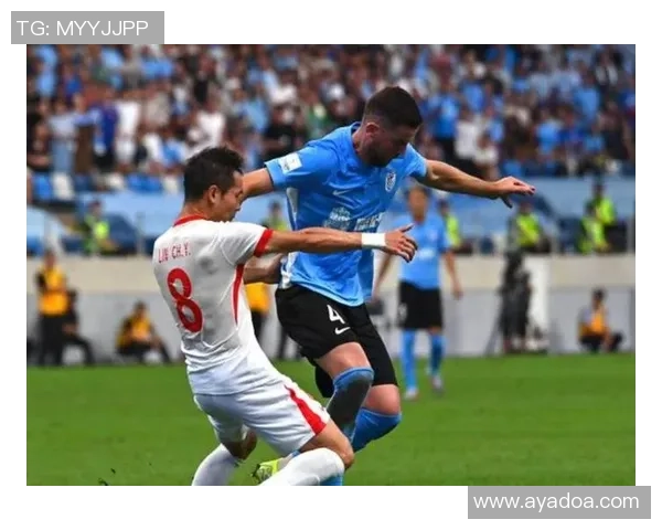 成都足球队个人能力引发热议球迷对球员表现褒贬不一